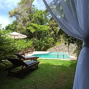 Inn Encantos Do Mar
